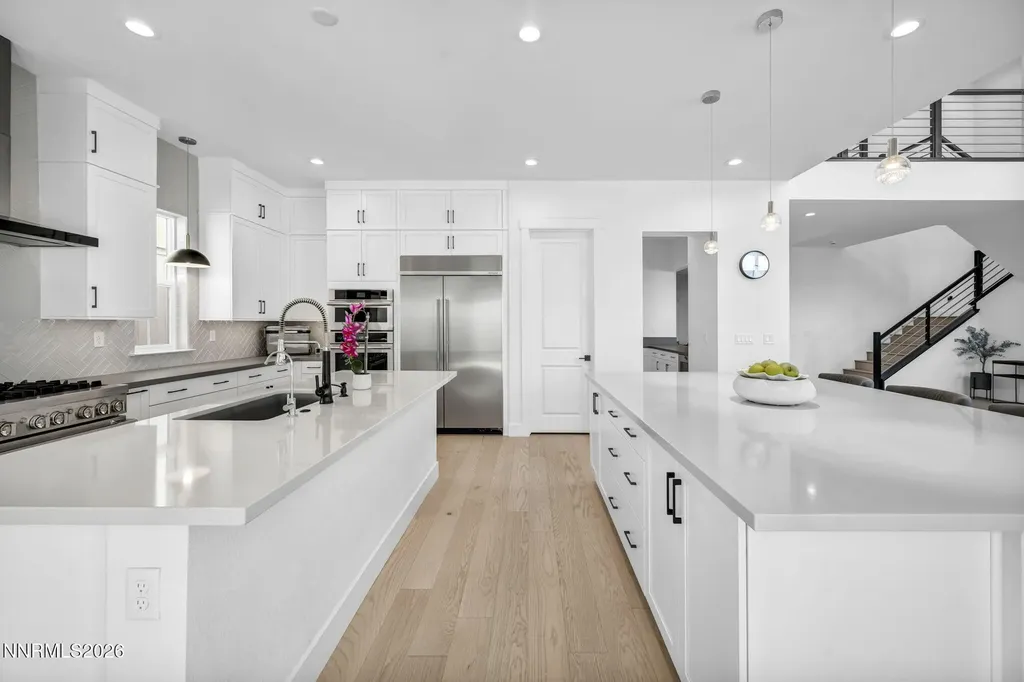 5445 Side Saddle Reno NV 89511