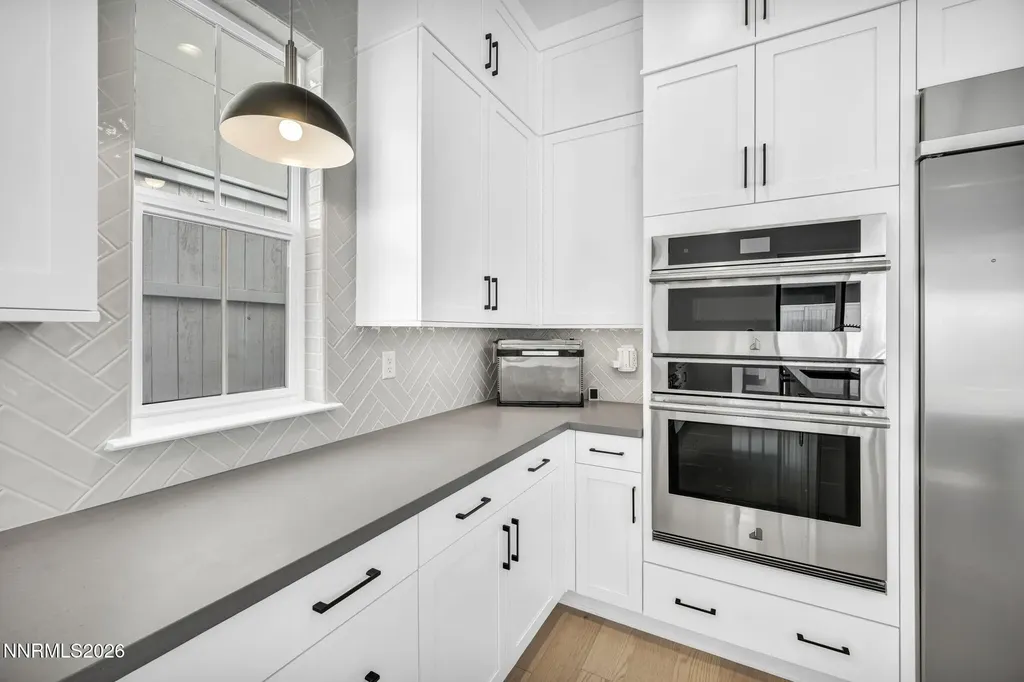 5445 Side Saddle Reno NV 89511