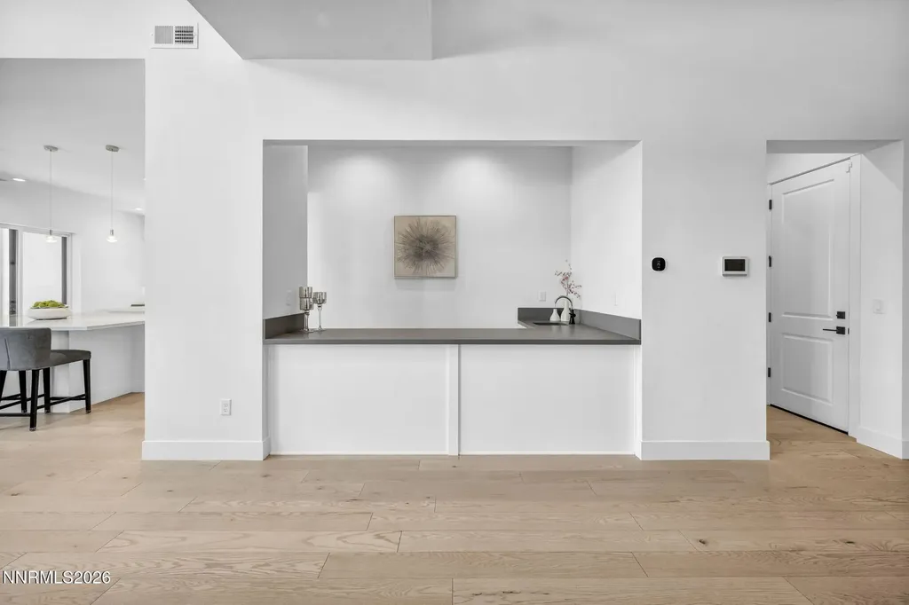 5445 Side Saddle Reno NV 89511