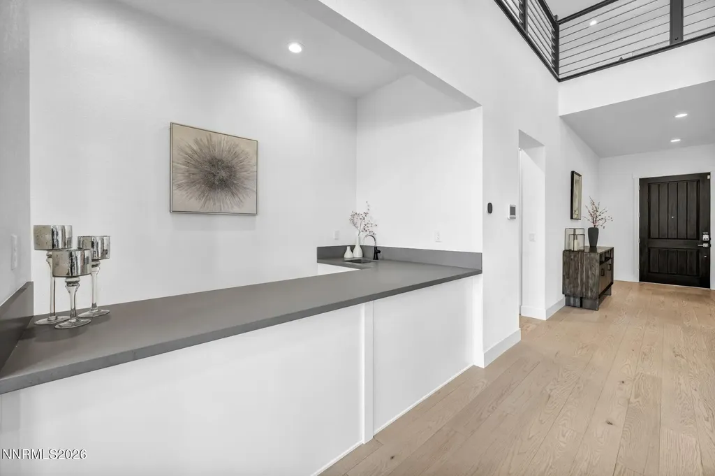 5445 Side Saddle Reno NV 89511