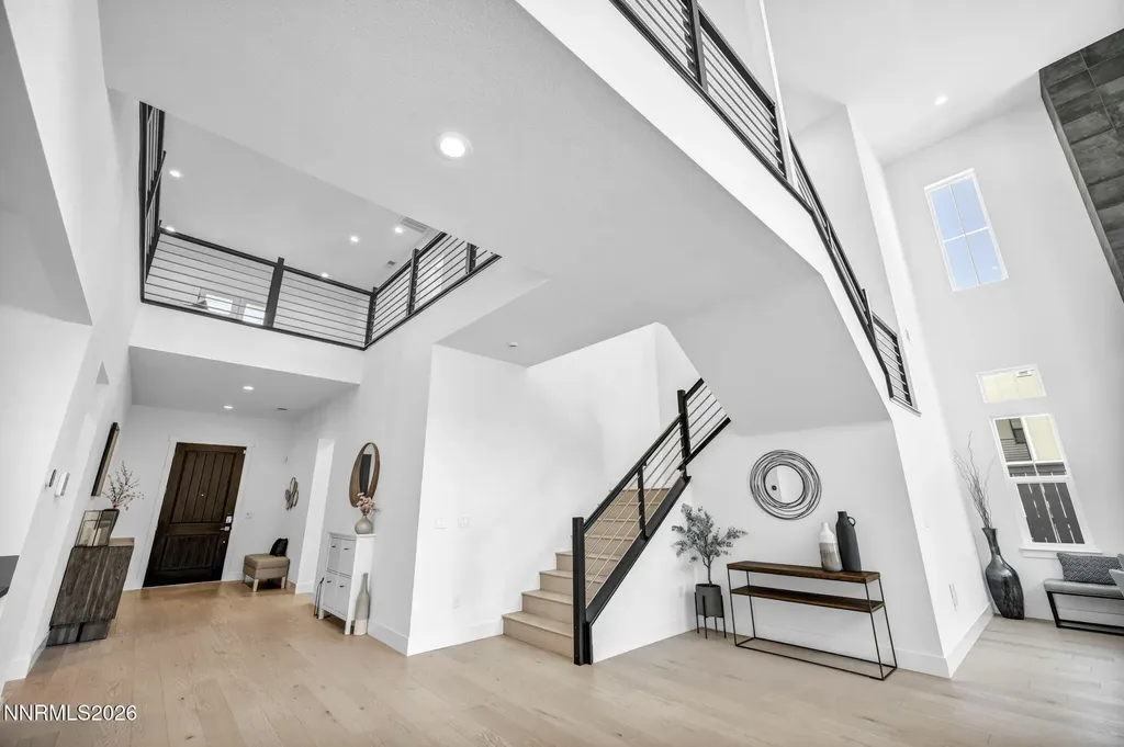 5445 Side Saddle Reno NV 89511