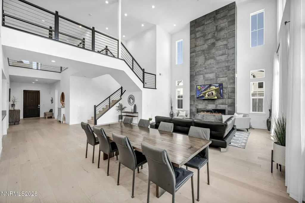 5445 Side Saddle Reno NV 89511