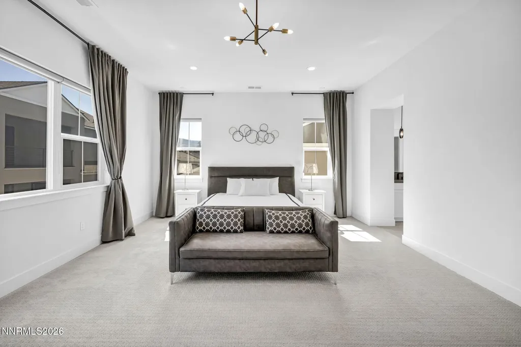 5445 Side Saddle Reno NV 89511