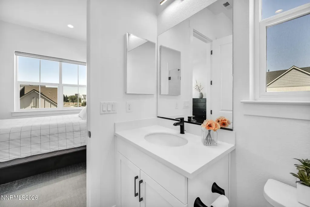 5445 Side Saddle Reno NV 89511