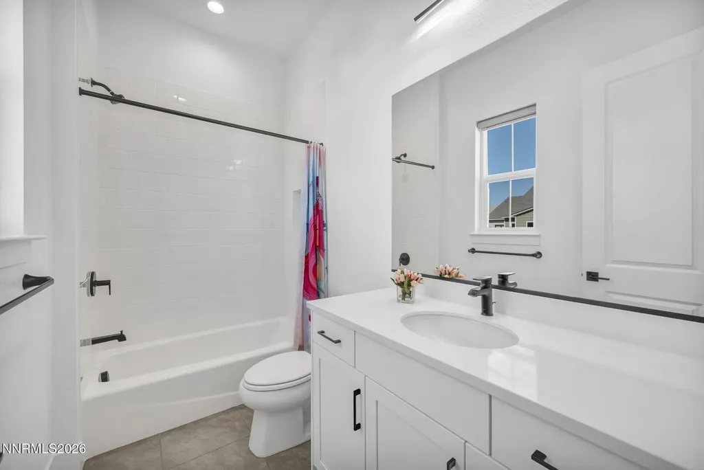 5445 Side Saddle Reno NV 89511
