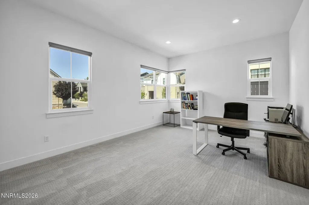 5445 Side Saddle Reno NV 89511