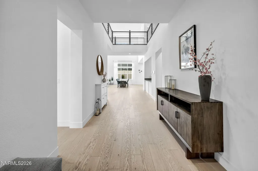 5445 Side Saddle Reno NV 89511