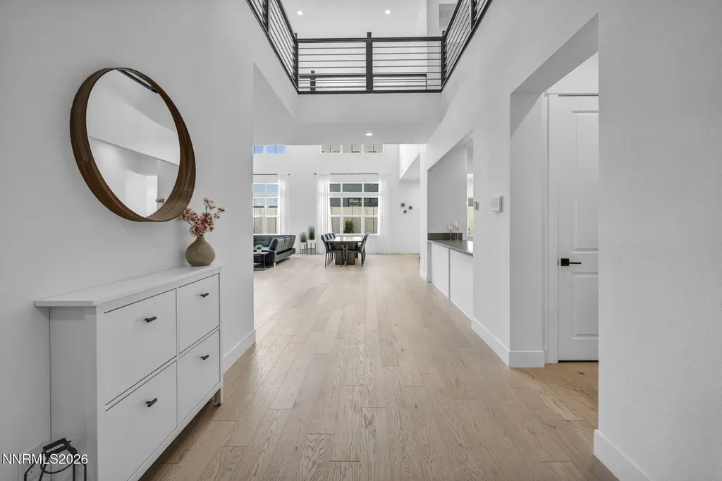 5445 Side Saddle Reno NV 89511