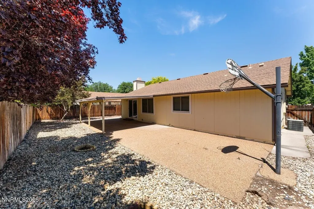 3543 Willowdale Sparks NV 89434