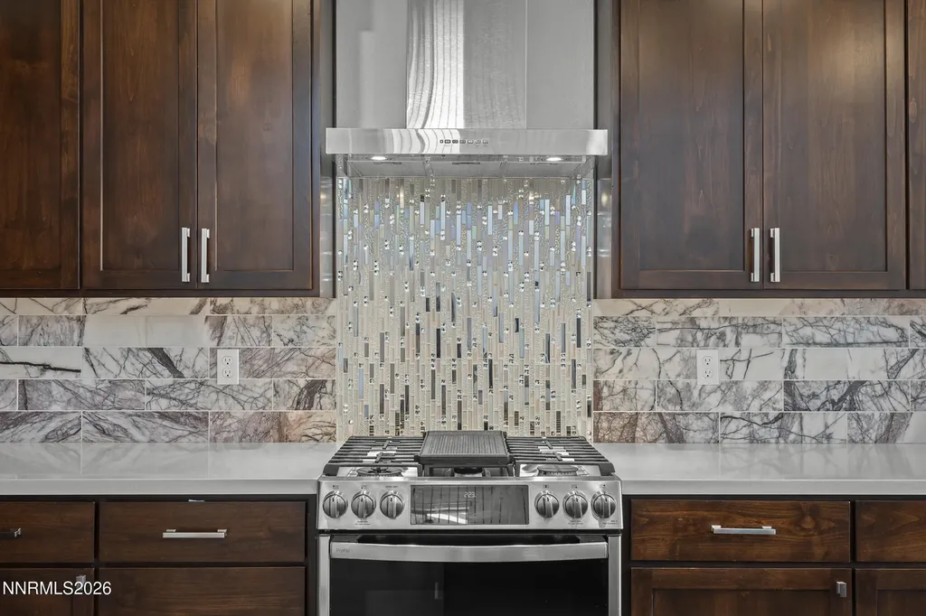 2926 Earthstone Sparks NV 89436