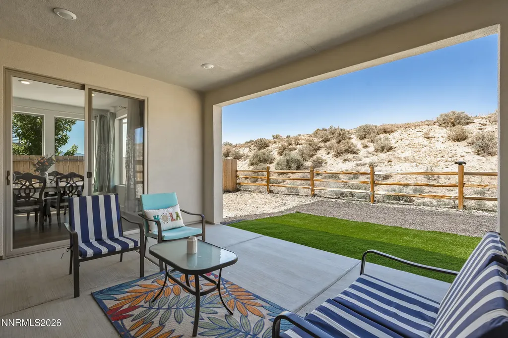2926 Earthstone Sparks NV 89436