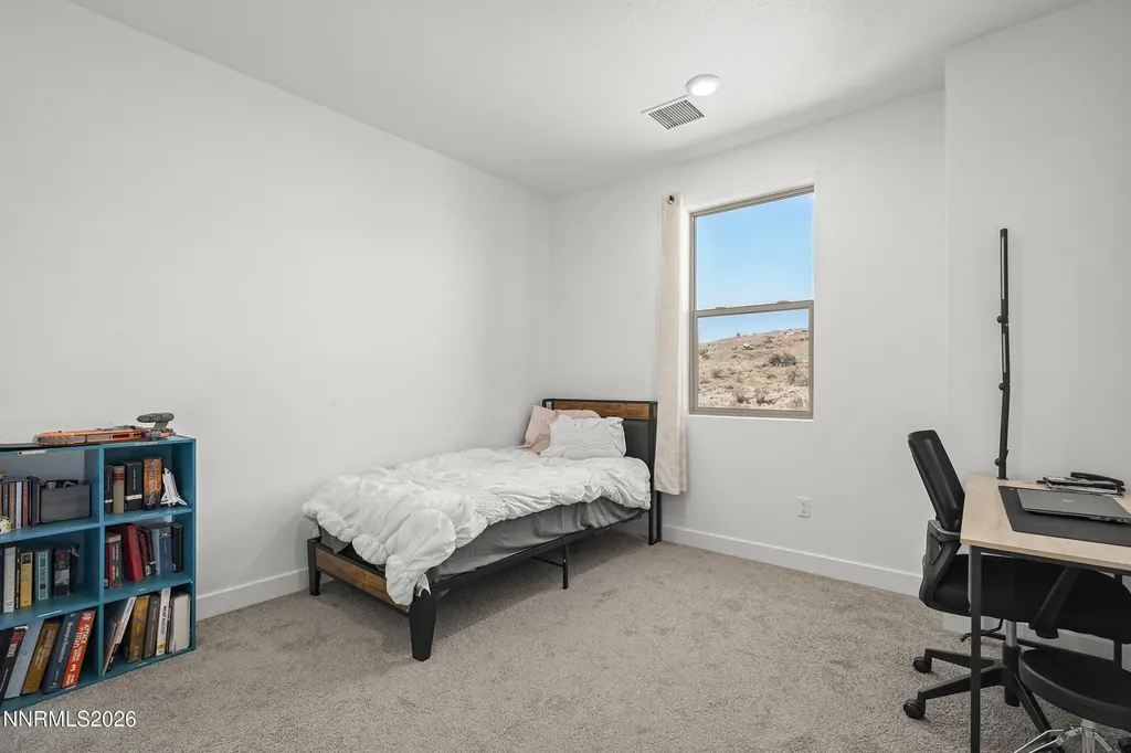 2926 Earthstone Sparks NV 89436
