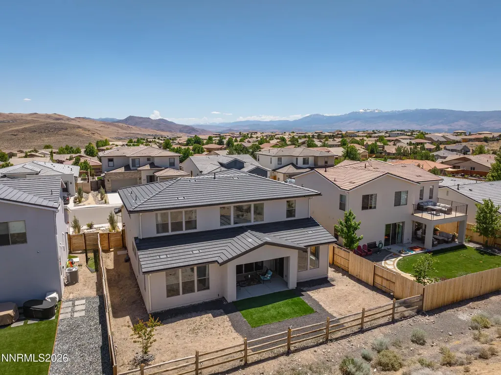 2926 Earthstone Sparks NV 89436
