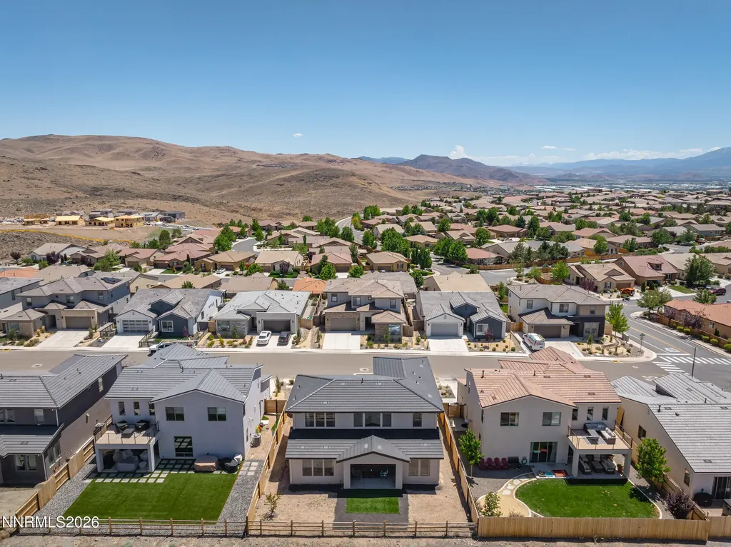 2926 Earthstone Sparks NV 89436
