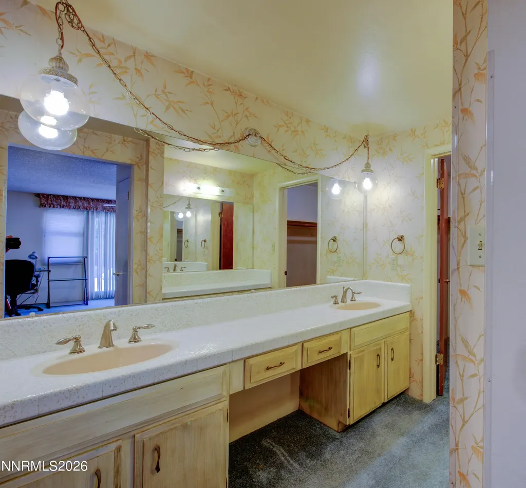 2885 Knight Reno NV 89509
