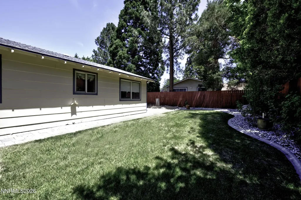 2885 Knight Reno NV 89509