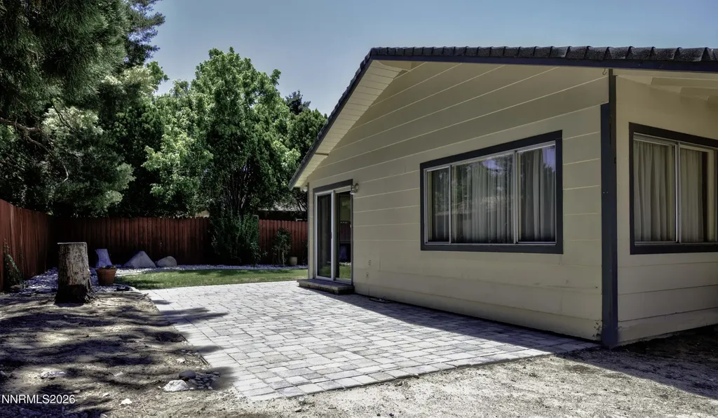 2885 Knight Reno NV 89509