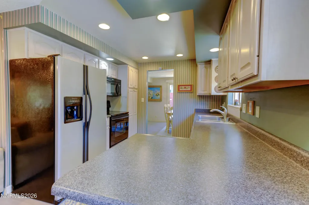 2885 Knight Reno NV 89509