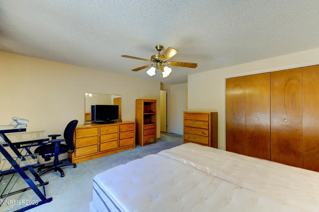 2885 Knight Reno NV 89509