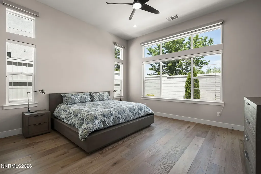 721 Pleasant Oak Reno NV 89511
