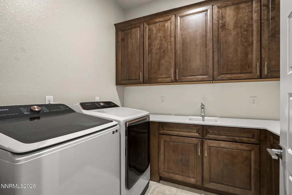 721 Pleasant Oak Reno NV 89511