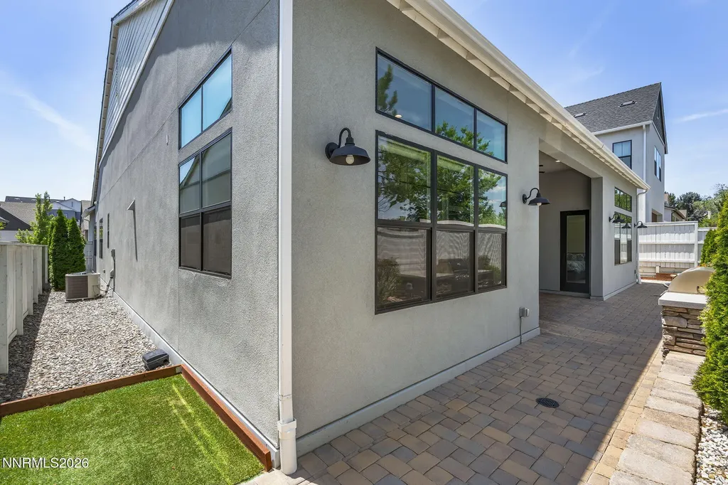 721 Pleasant Oak Reno NV 89511