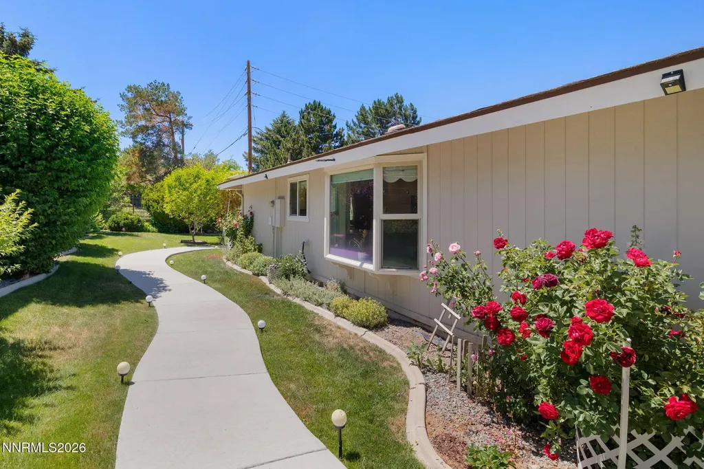 1423 Eastwood Reno NV 89509