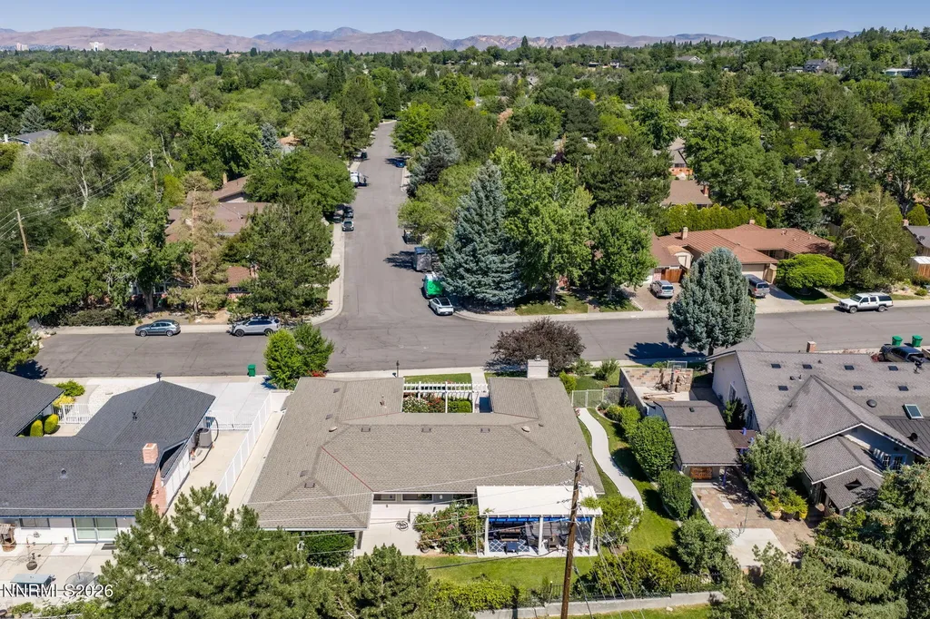 1423 Eastwood Reno NV 89509