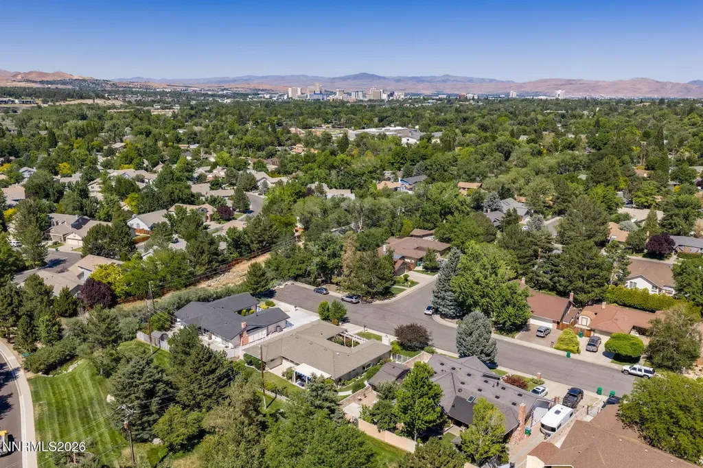 1423 Eastwood Reno NV 89509