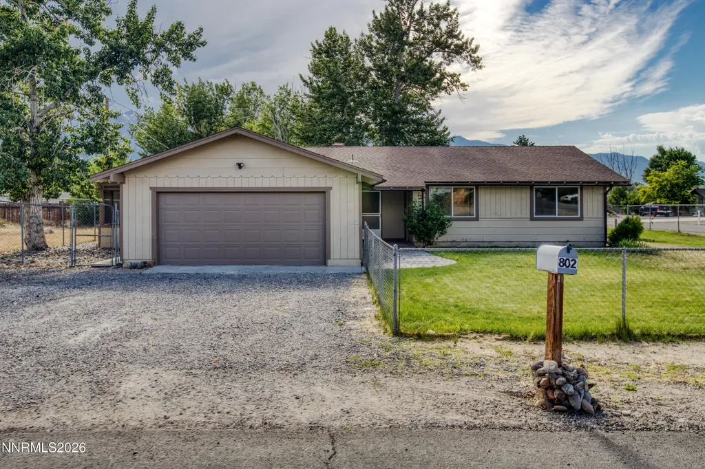 802 Lyell Gardnerville NV 89460