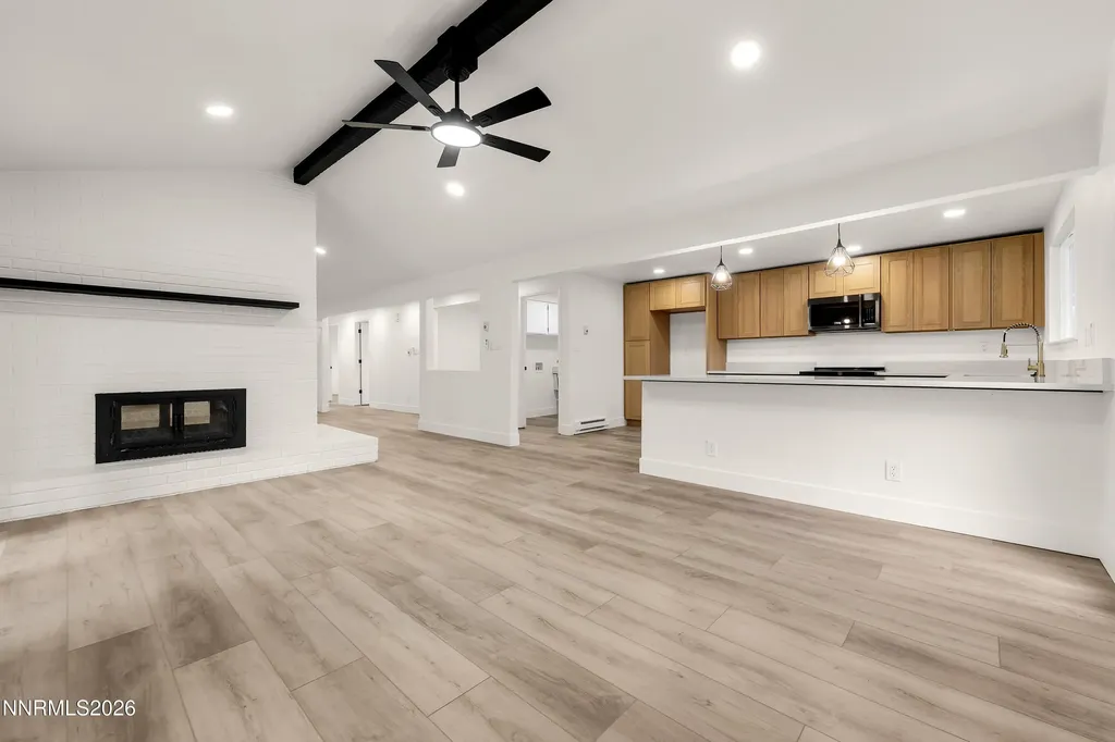 802 Lyell Gardnerville NV 89460