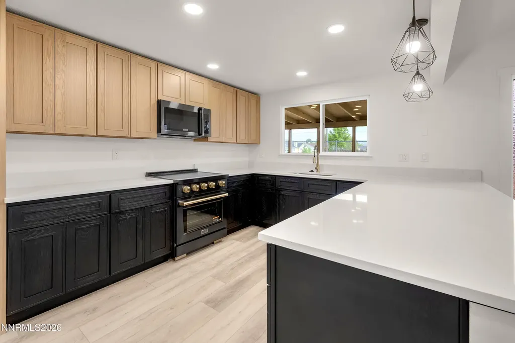 802 Lyell Gardnerville NV 89460