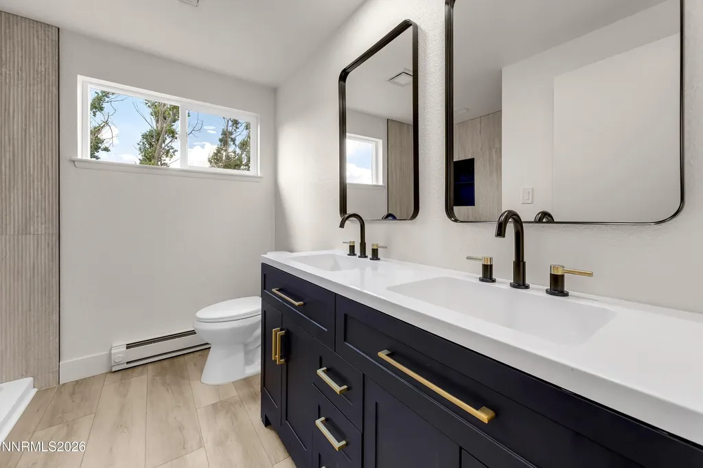 802 Lyell Gardnerville NV 89460