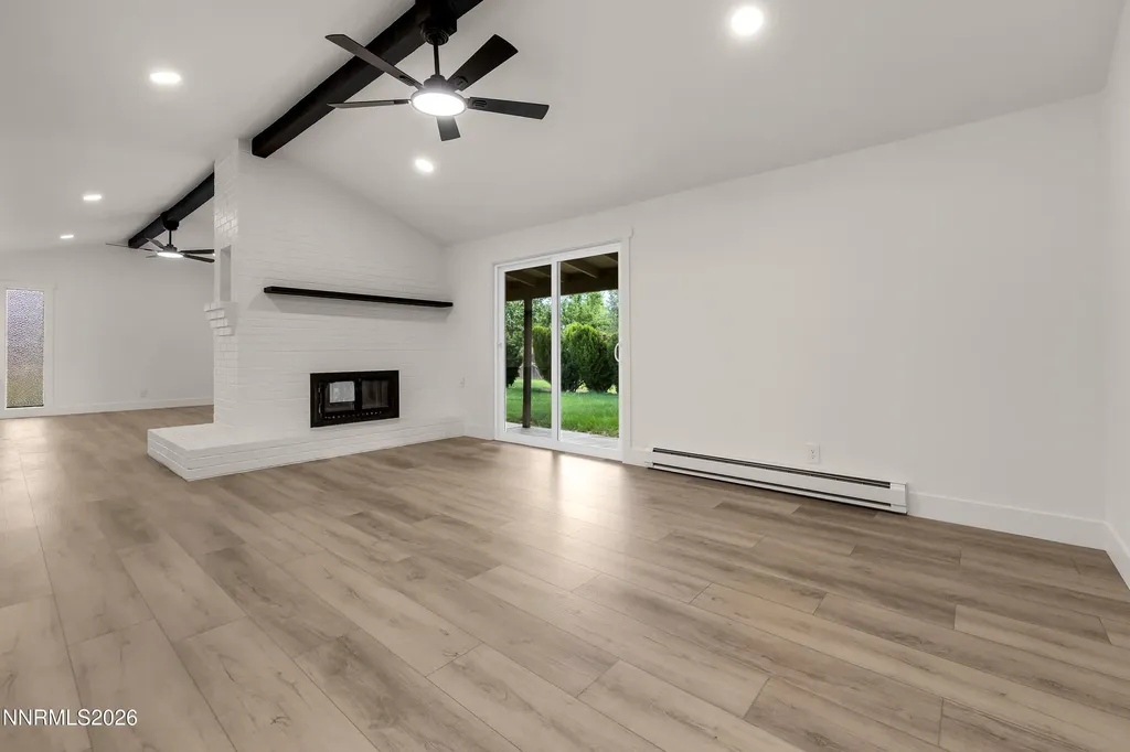 802 Lyell Gardnerville NV 89460