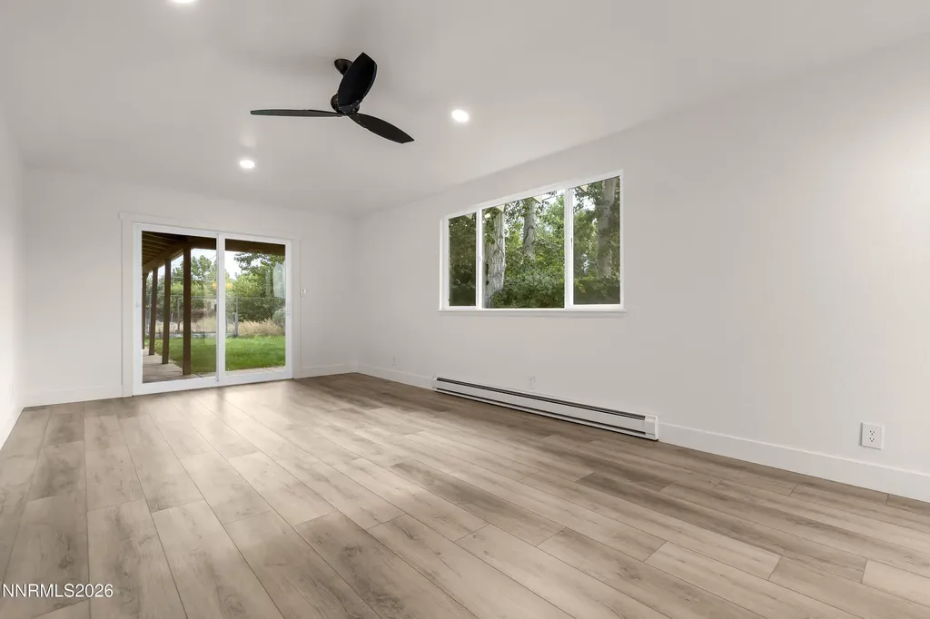 802 Lyell Gardnerville NV 89460