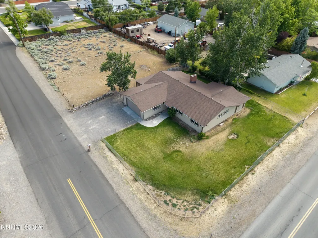 802 Lyell Gardnerville NV 89460