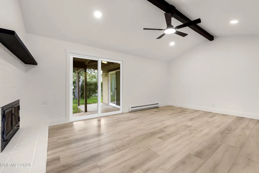 802 Lyell Gardnerville NV 89460