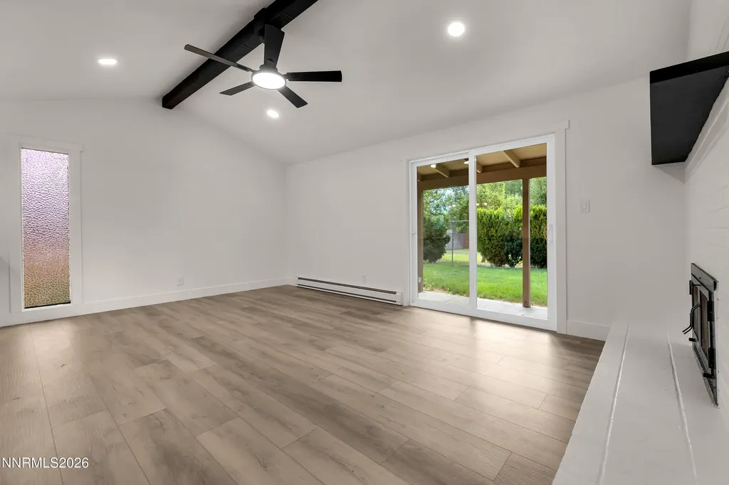 802 Lyell Gardnerville NV 89460
