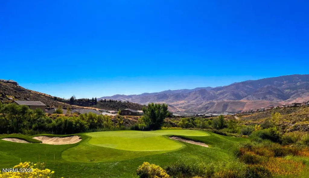2475 Painted River Reno NV 89523
