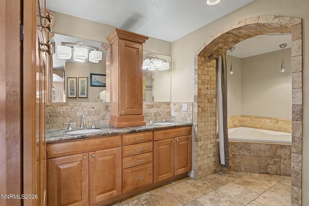 340 Cliff View Reno NV 89523