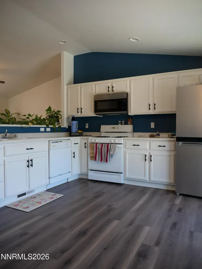 604 Jennys Fernley NV 89408