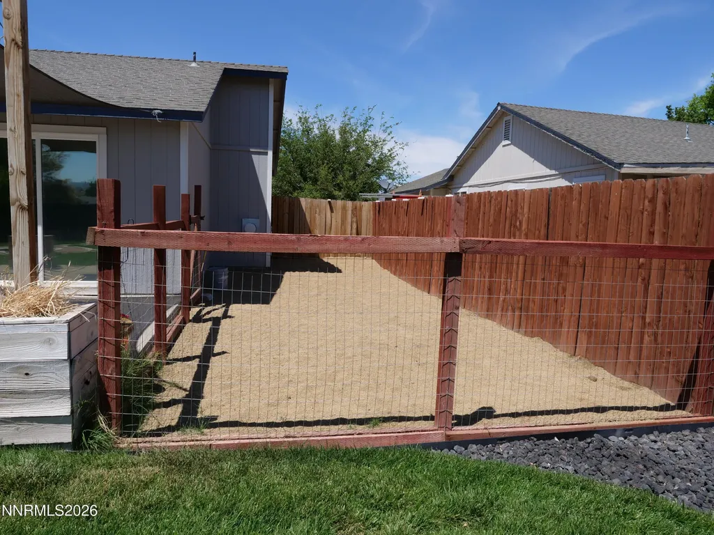 604 Jennys Fernley NV 89408