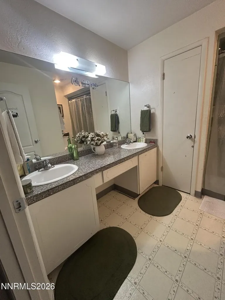 396 Smithridge Reno NV 89502