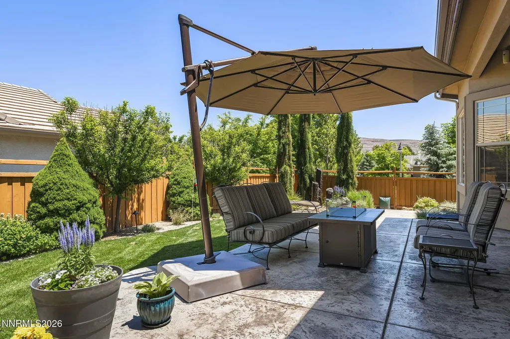 6389 Rey Del Sierra Sparks NV 89436