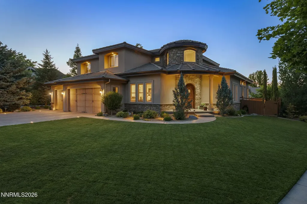 6389 Rey Del Sierra Sparks NV 89436