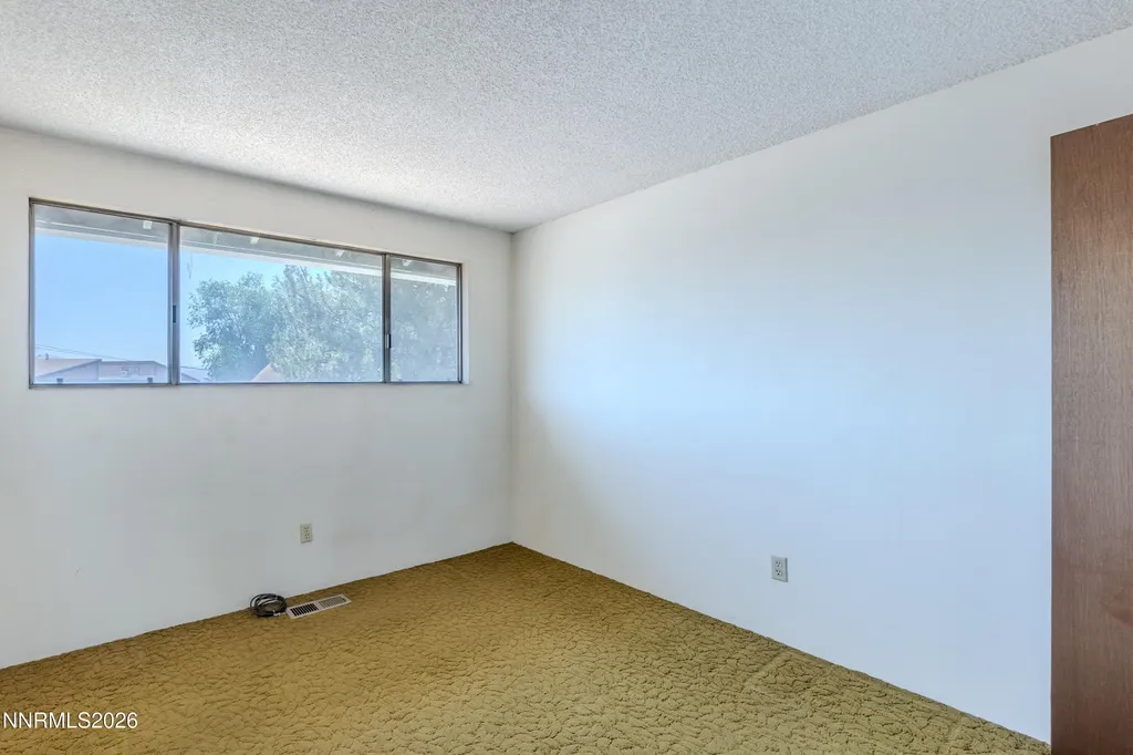 2315 Tripp Reno NV 89512