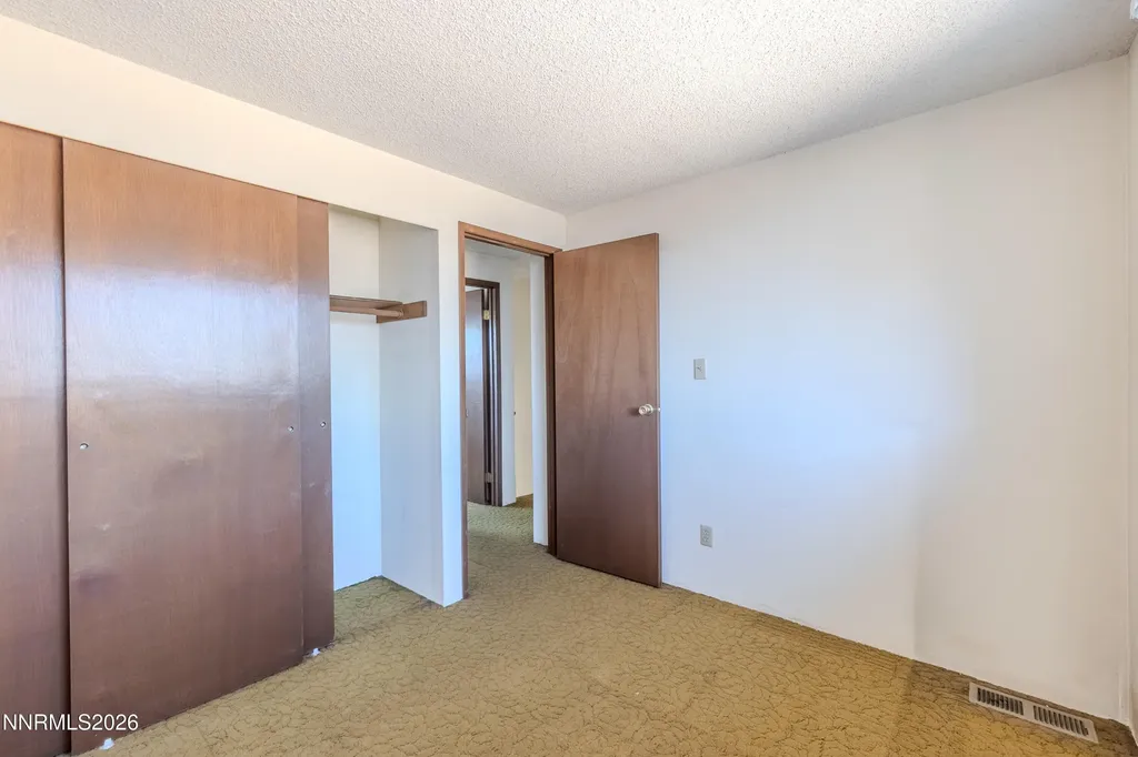 2315 Tripp Reno NV 89512