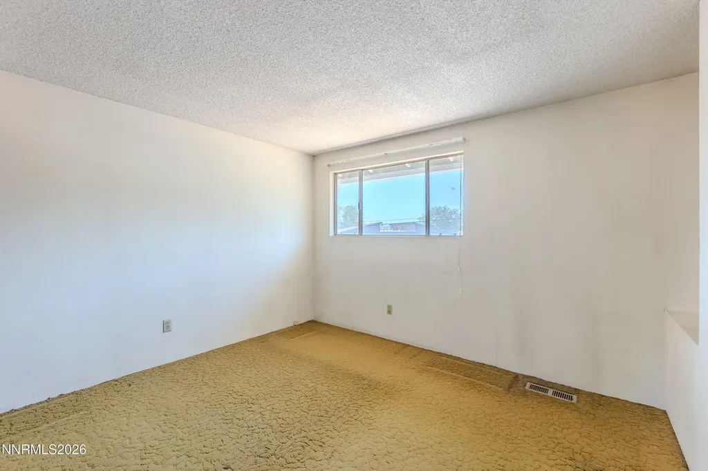 2315 Tripp Reno NV 89512