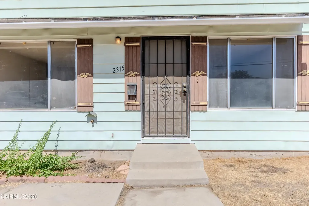 2315 Tripp Reno NV 89512