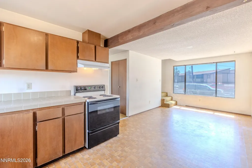 2315 Tripp Reno NV 89512